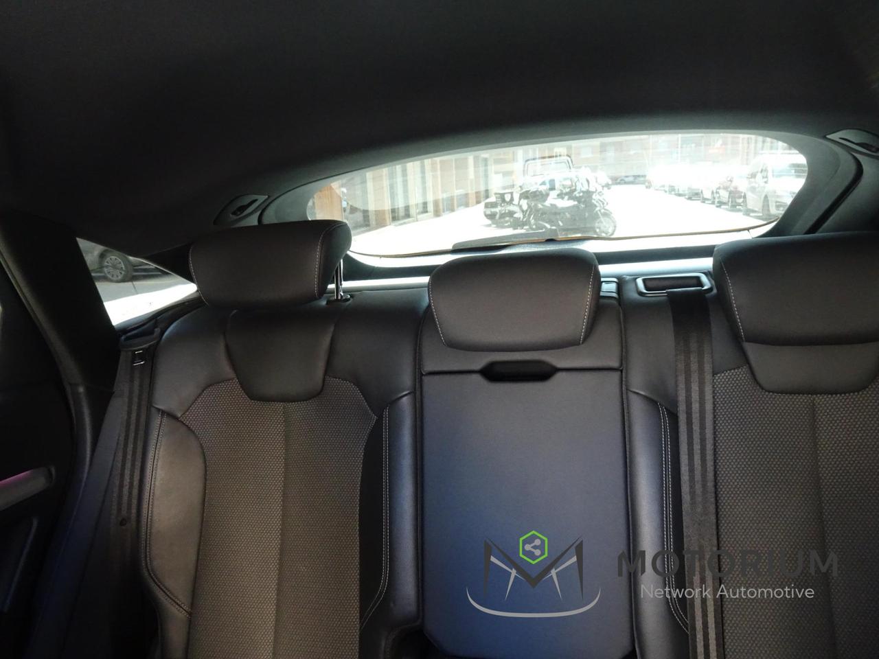 Audi Q5 40TDI 204CV S tronic S line - PARI AL NUOVO-