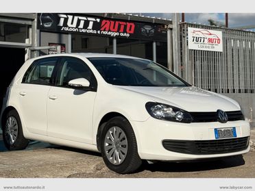 VOLKSWAGEN Golf Business 1.6 TDI 5p. Highline
