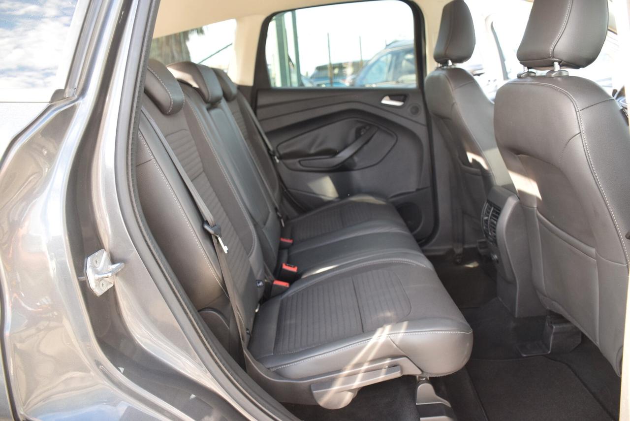 Ford Kuga 1.5TDCI 120CV 6M 2WD Titanium NAVI CRUISE CAM SENSORI BT LED