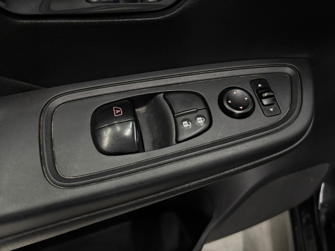 Nissan Micra 1.0 IG-T 92 5 porte Tekna