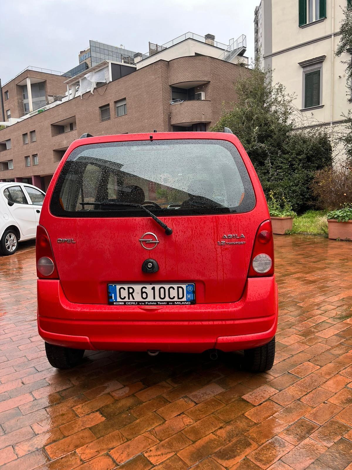 Opel Agila 1.2 16V Club