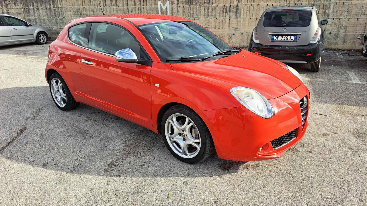 Alfa Romeo MiTo 1.4 T 155 CV Distinctive Sport Pack