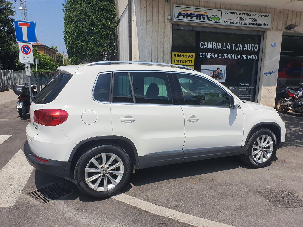 Volkswagen Tiguan 2.0 TDI 140 CV Sport & Style BlueMotion Technology 4x4