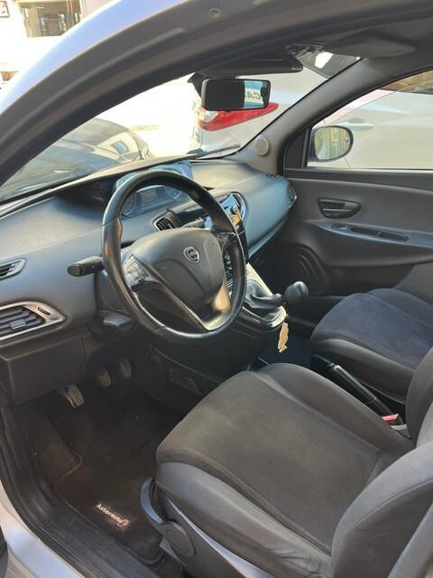Lancia Ypsilon 1.3 MJT 16V 95 CV 5 porte S&S Platinum