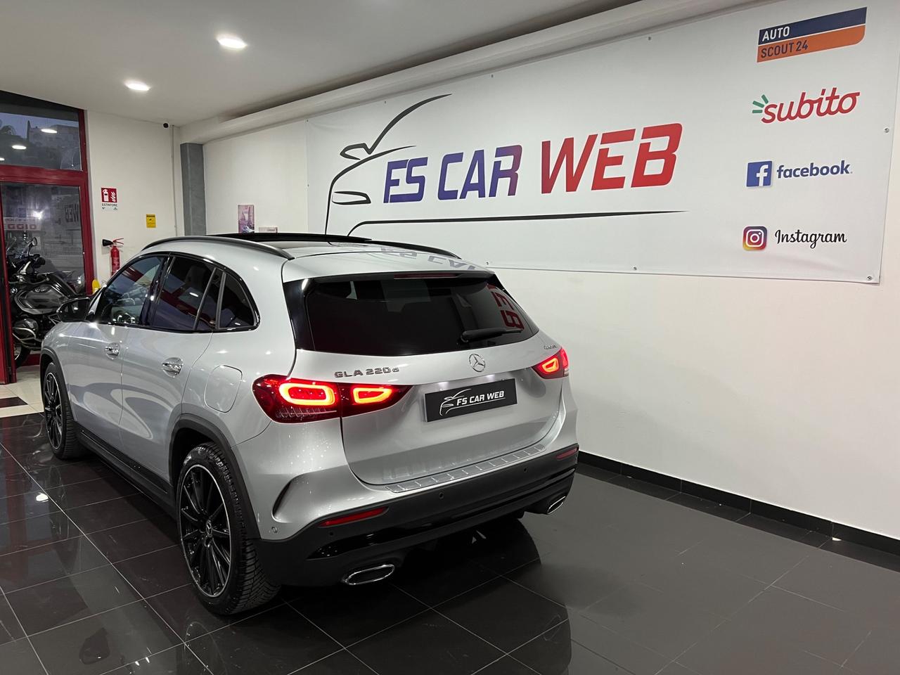 Mercedes Benz GLA 220d Aut. 4Matic Premium AMG 190 cv
