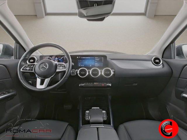 MERCEDES-BENZ GLA 220 d Sport TETTO PANORAMA