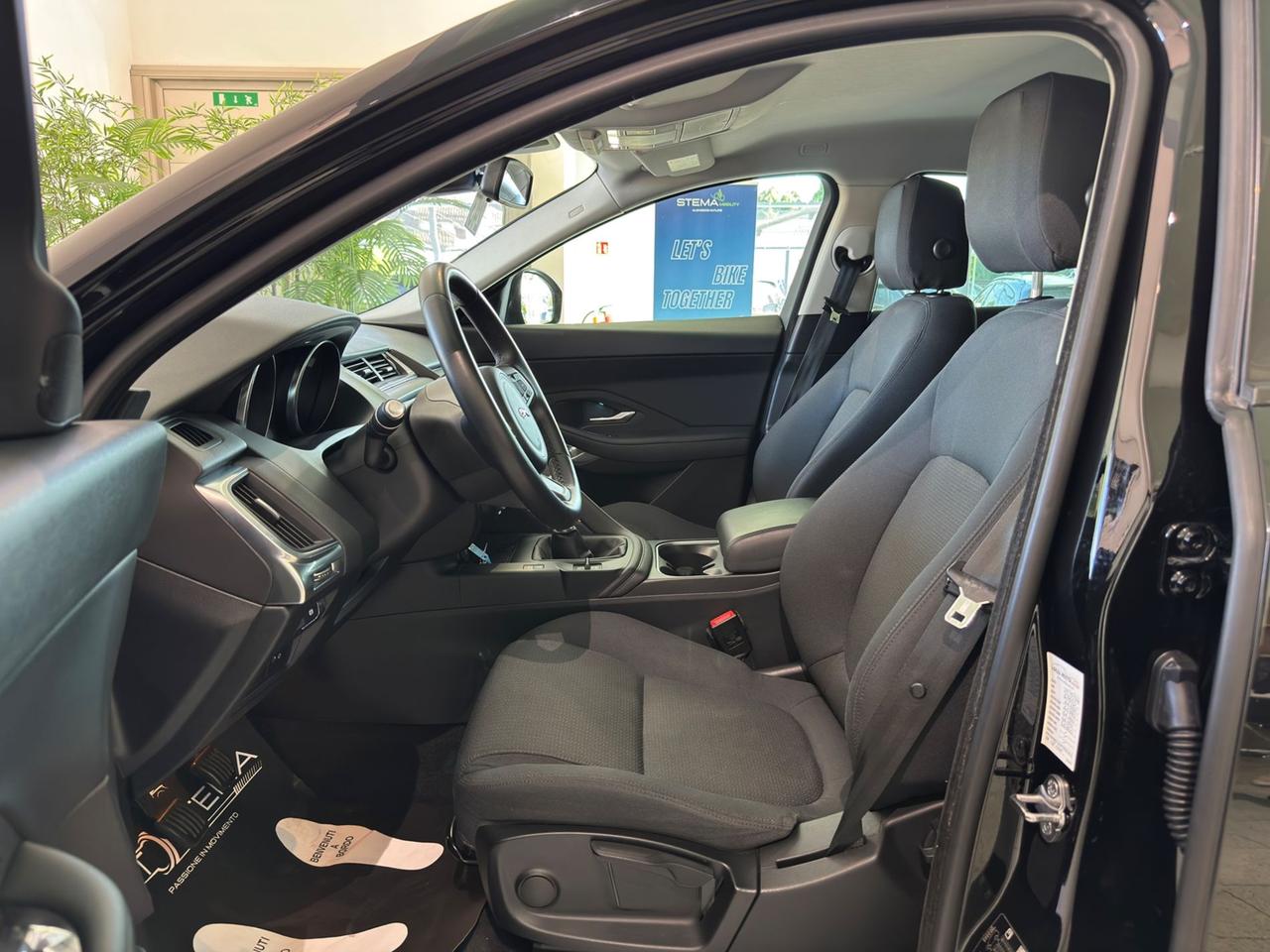 JAGUAR E-Pace 2017 2.0d i4 SE awd 150cv - PREZZO REALE!