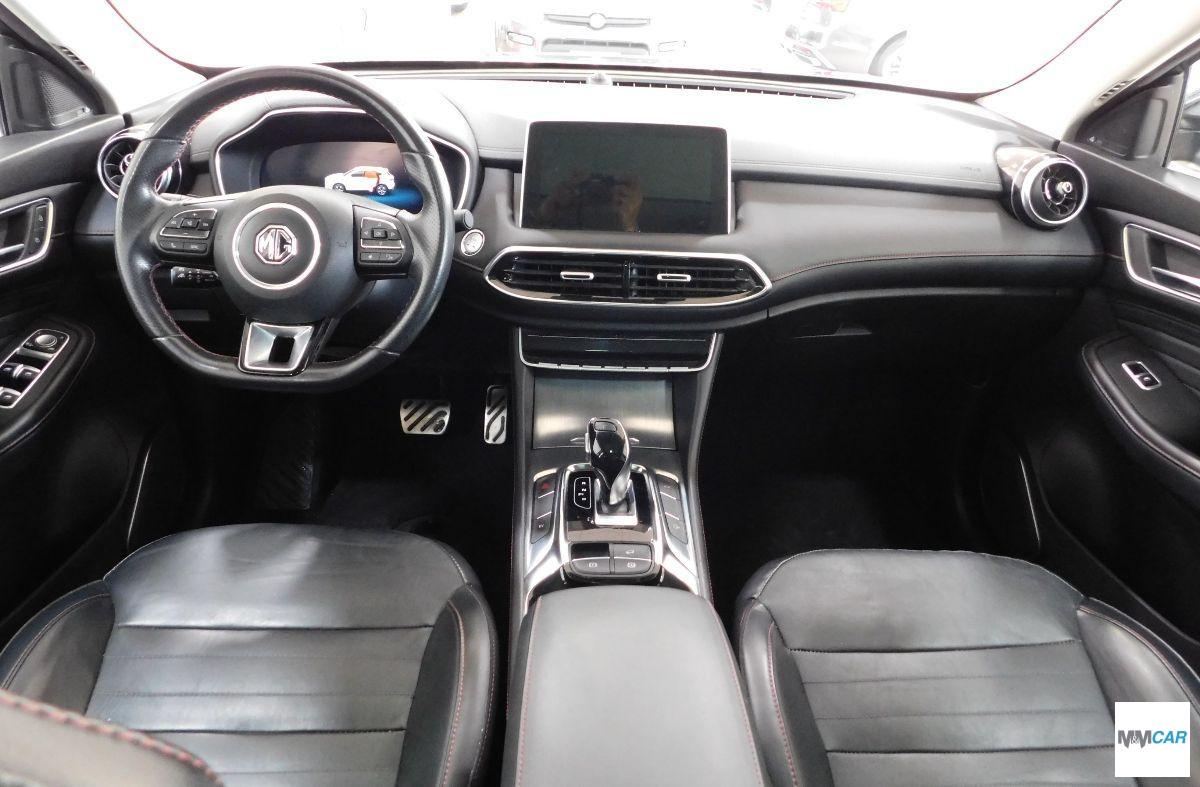 MG - EHS - Plug-in Hybrid Luxury