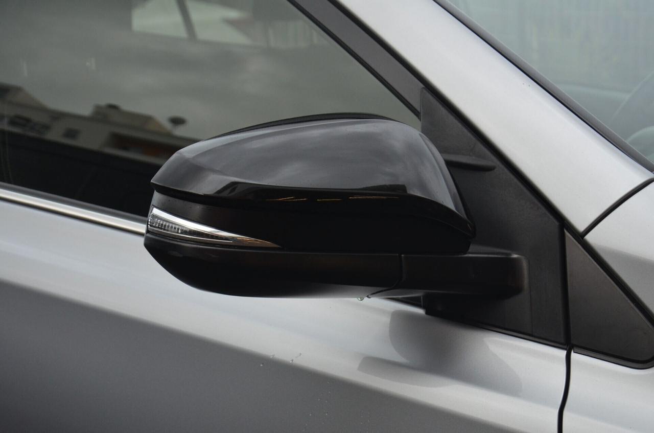 Toyota RAV 4 2.5 Hybrid 2WD Style