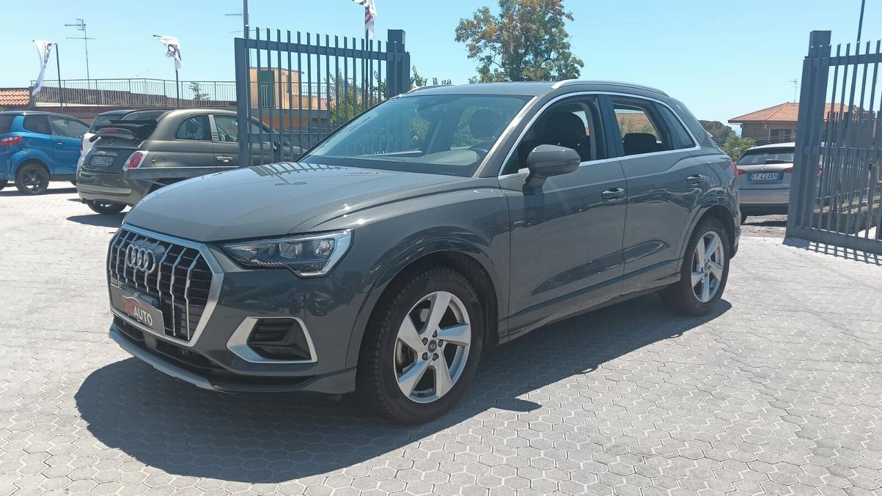Audi Q3 35 TDI S tronic Business Advanced