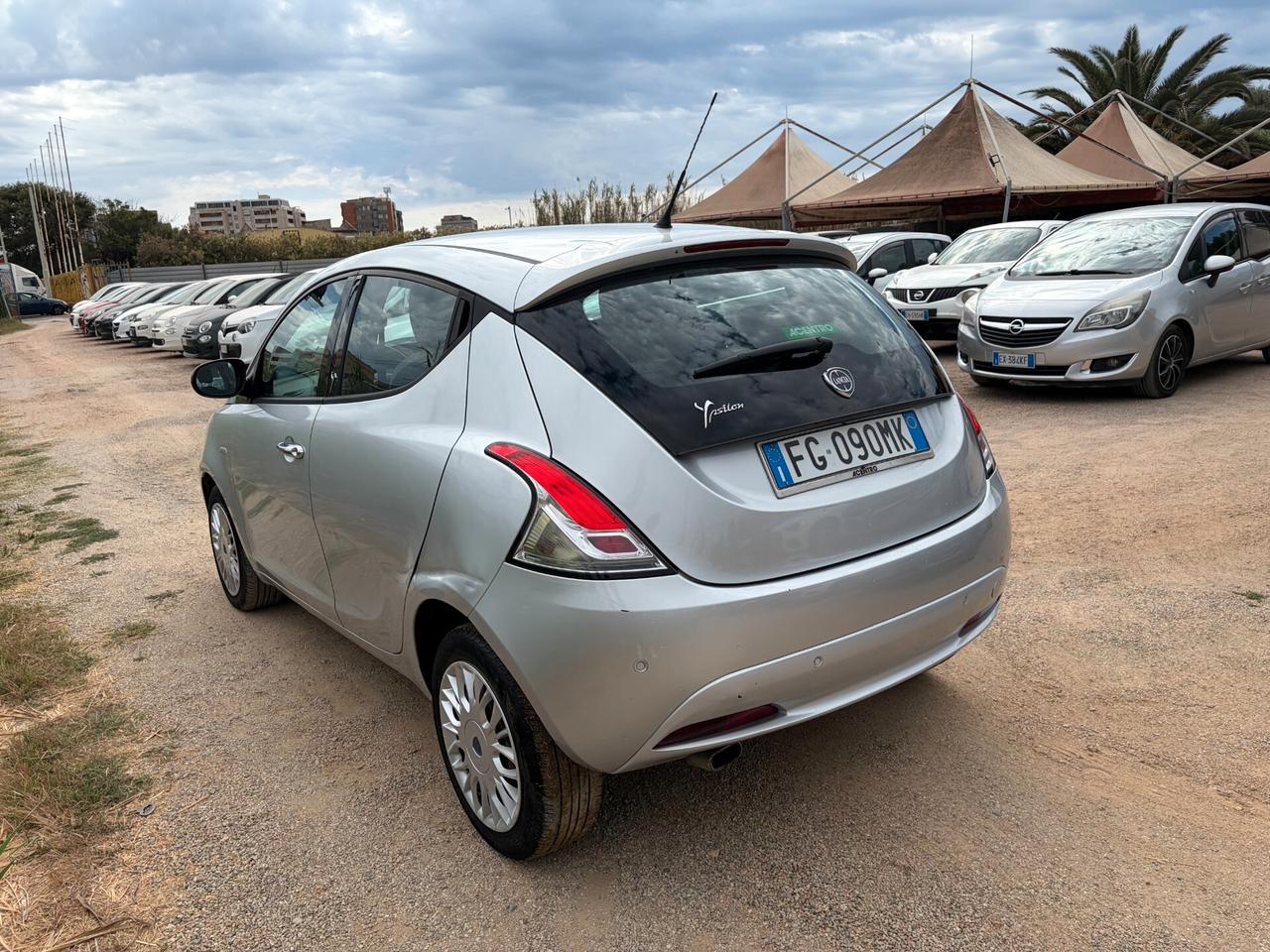 LANCIA YPSILON 1.2 136.000 KM ANNO 2016 GARANTITA