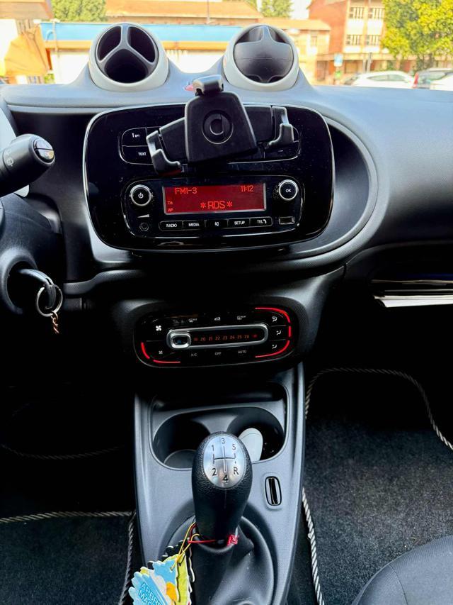 SMART ForFour 70 1.0 Prime