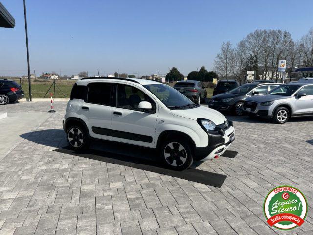 FIAT Panda 1.0 Cross FireFly S&S Hybrid ANCHE NEOPATENTATI