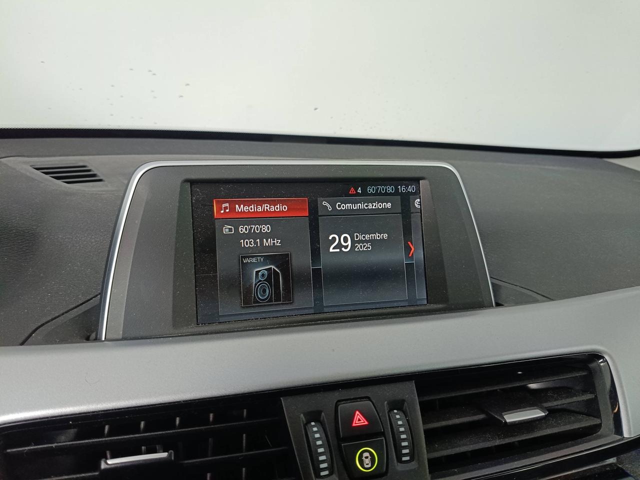 BMW X1 F48 2019 - X1 sdrive18d Advantage auto