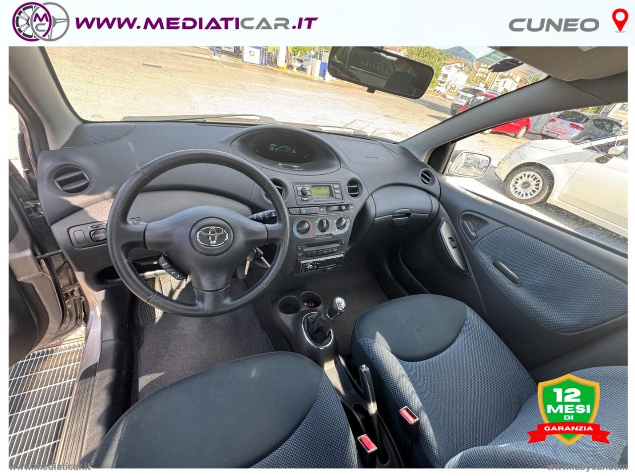TOYOTA Yaris 1.0 16V 5p.