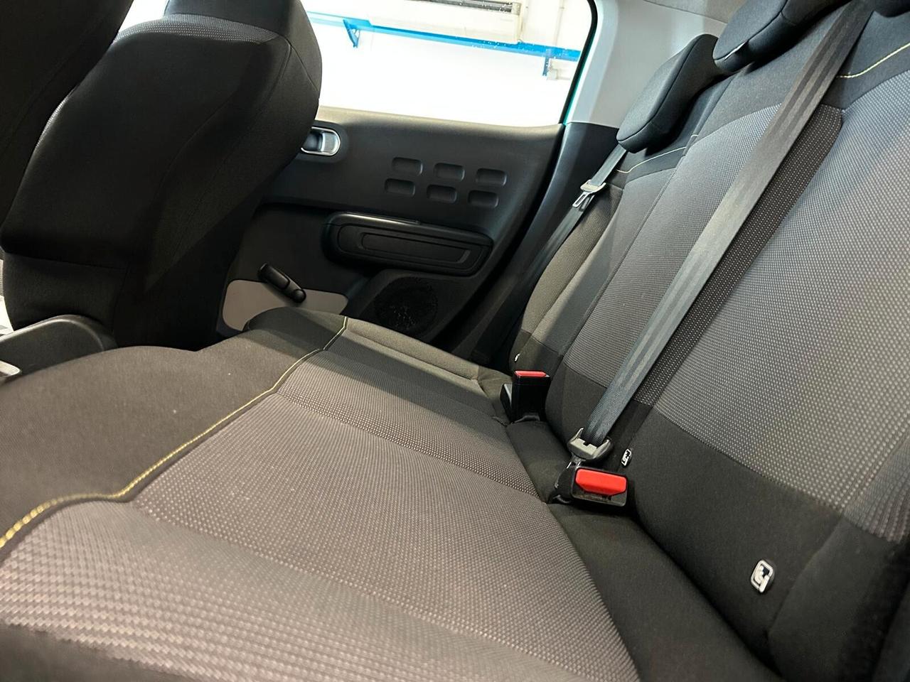 Citroen C3 FEEL PACK 1.2 PureTech 83 SPOTICAR