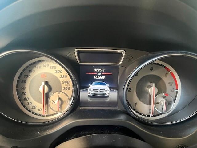 Mercedes-benz CLA 200 CLA 200 d S.W. 4Matic Automatic Premium Dark Night