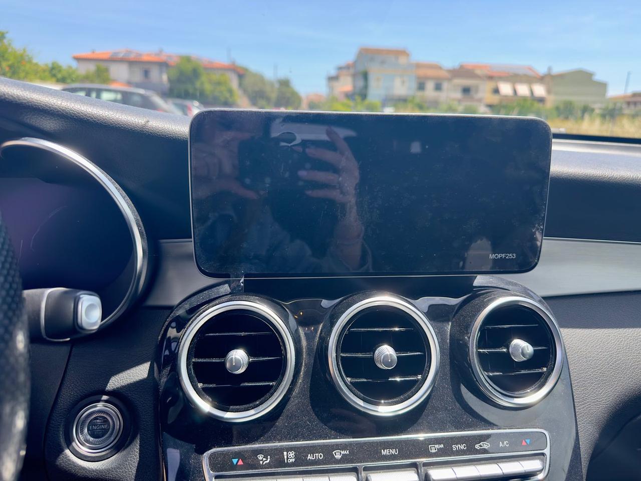 Mercedes-Benz GLC 220 D Premium