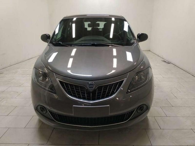 Lancia Ypsilon 1.0 firefly hybrid Platino s&s 70cv