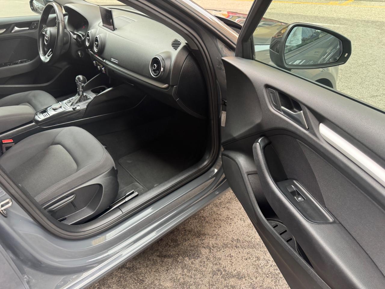 Audi A3 Sportback SPB 35 TDI S tronic 2.0d 150cv