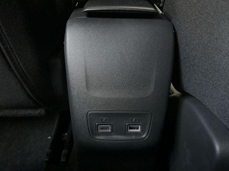 Peugeot 208 208 1.2 hybrid Allure 110cv e-dcs 6