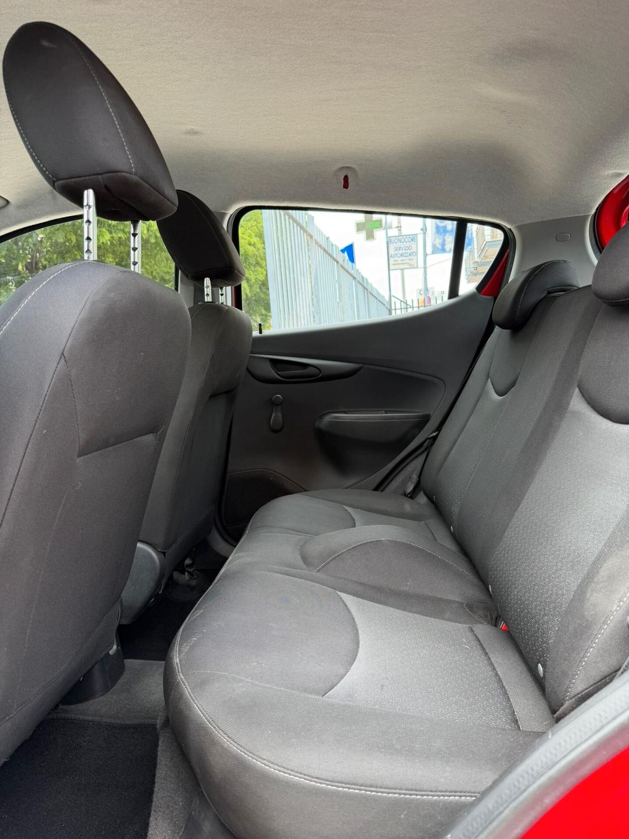 Opel Karl 1.0 75 CV