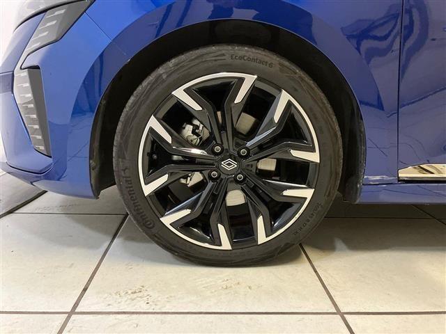 RENAULT Clio 1.6 E-Tech full hybrid Techno 145cv