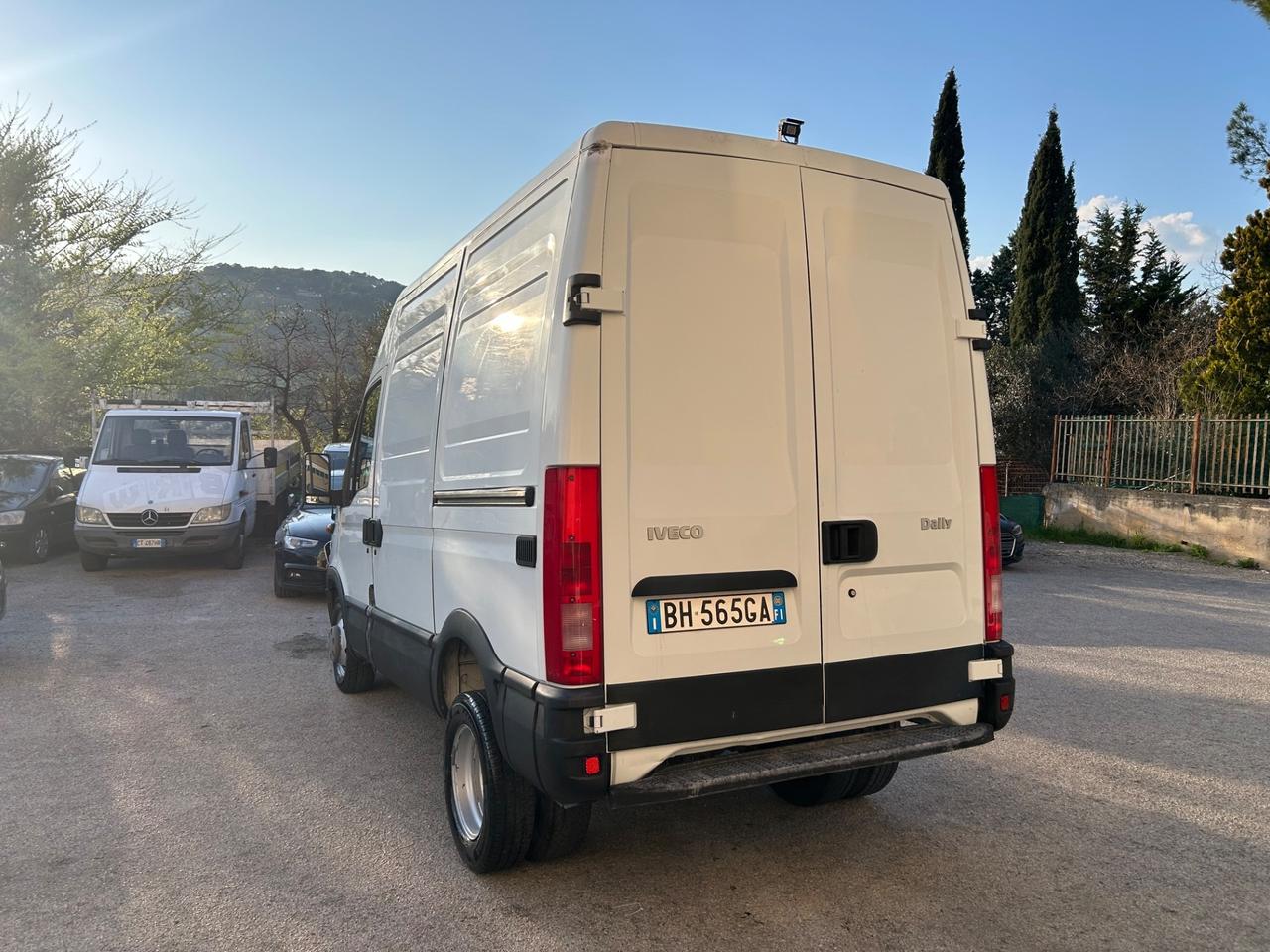 Iveco Daily 35 2.8 Diesel H2 Furgone