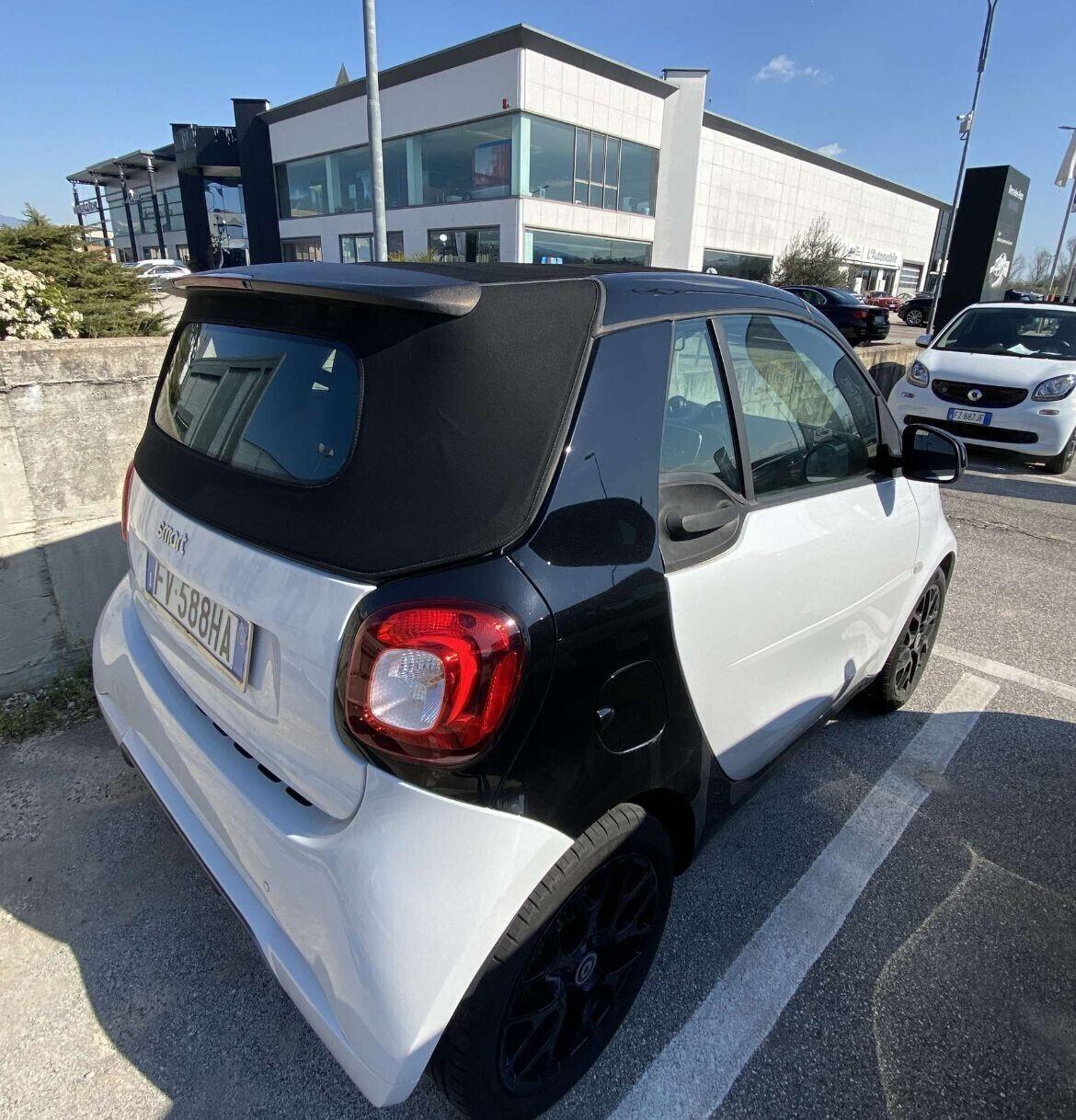 Smart ForTwo 90 0.9 T twinamic cabrio BRABUS Style