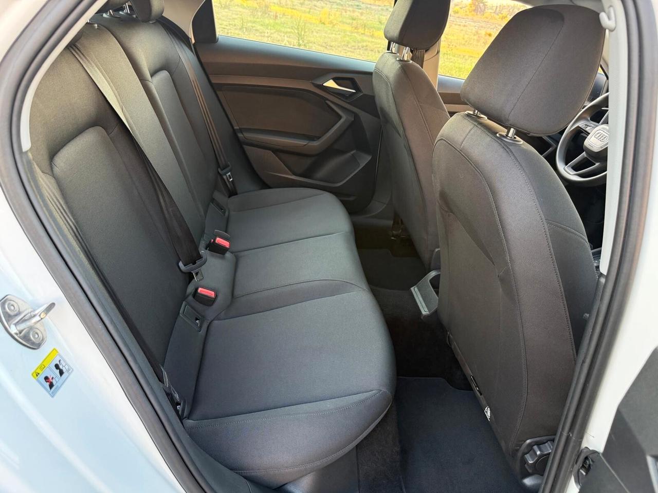 Audi A1 SPB 30 TFSI S tronic line edition