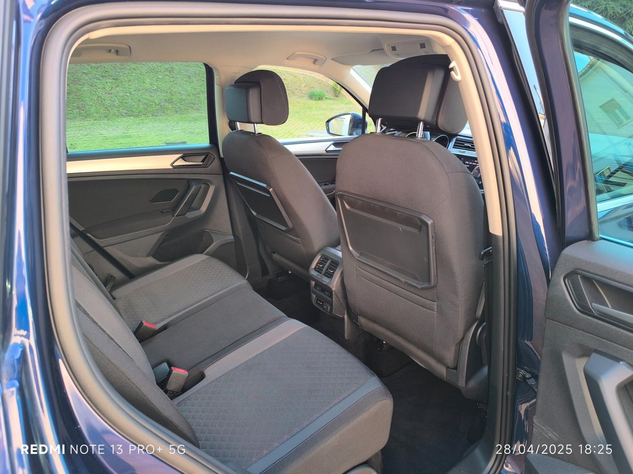 Volkswagen Tiguan 2.0 TDI SCR DSG Business BlueMotion Technology