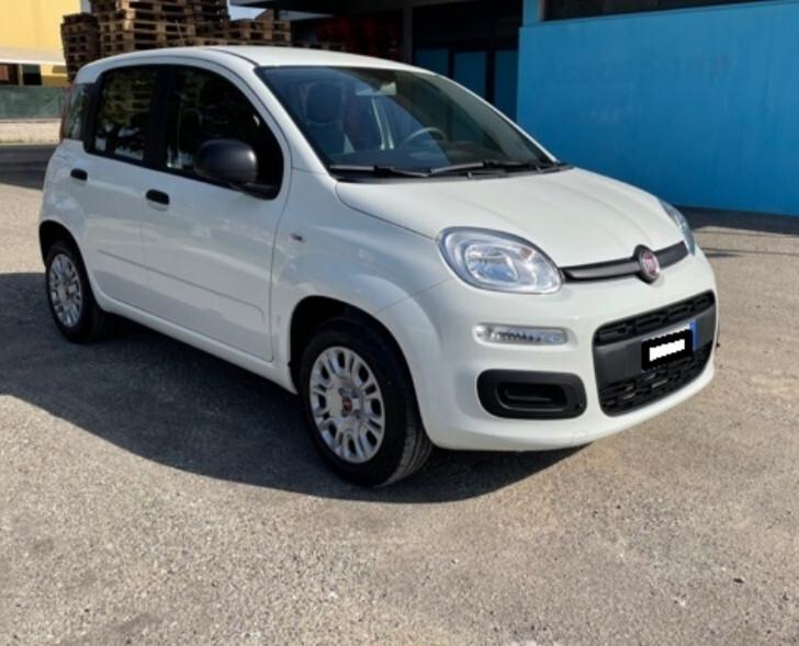 Fiat Panda 1.3 MJT 95 CV S&S Lounge ok neopatentati