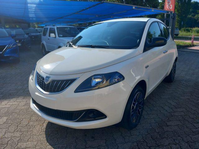 LANCIA Ypsilon 1.0 FireFly 5p Hybrid Platino RUOTINO+PACK COMFORT