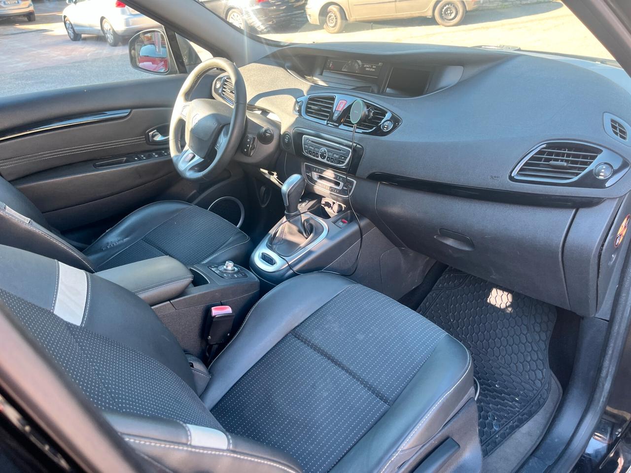 Renault Scenic Scénic 1.5 dCi 110CV Dynamique