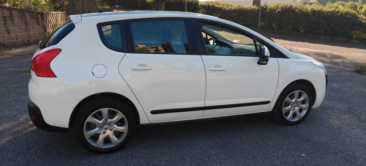 Peugeot 3008 1.6 VTi 120CV Cerchi Sensori kM 99000!