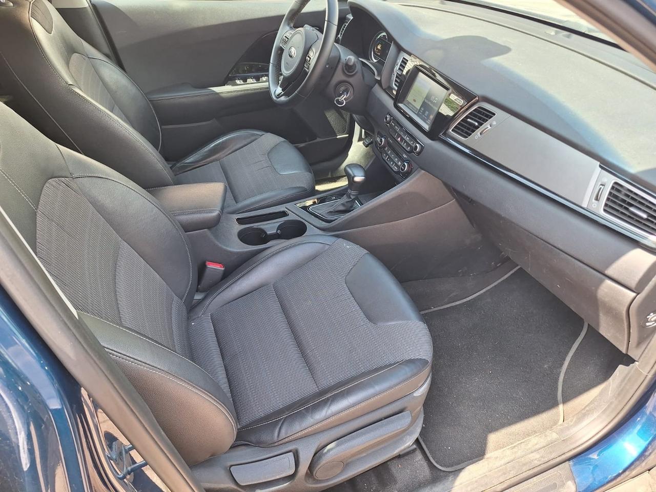 Kia Niro 1.6 GDi DCT Ibrido