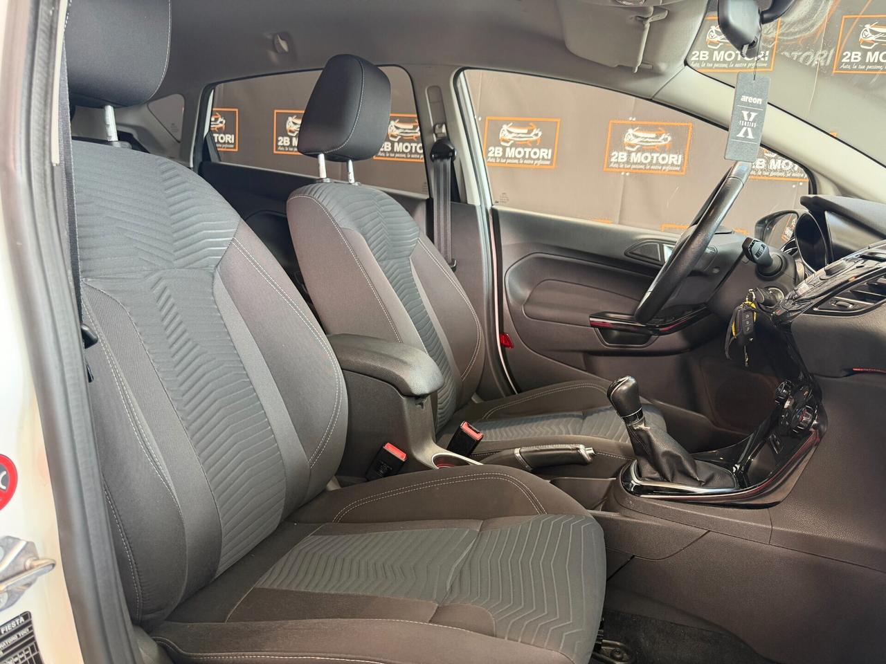 Ford Fiesta 1.5 TDCi 75CV 5 porte Titanium