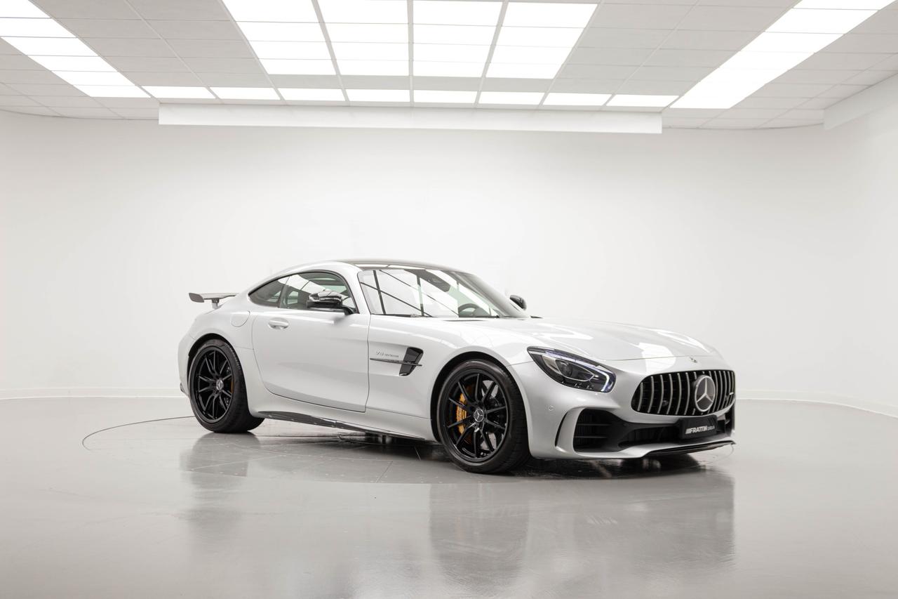 MERCEDES-BENZ AMG GT R