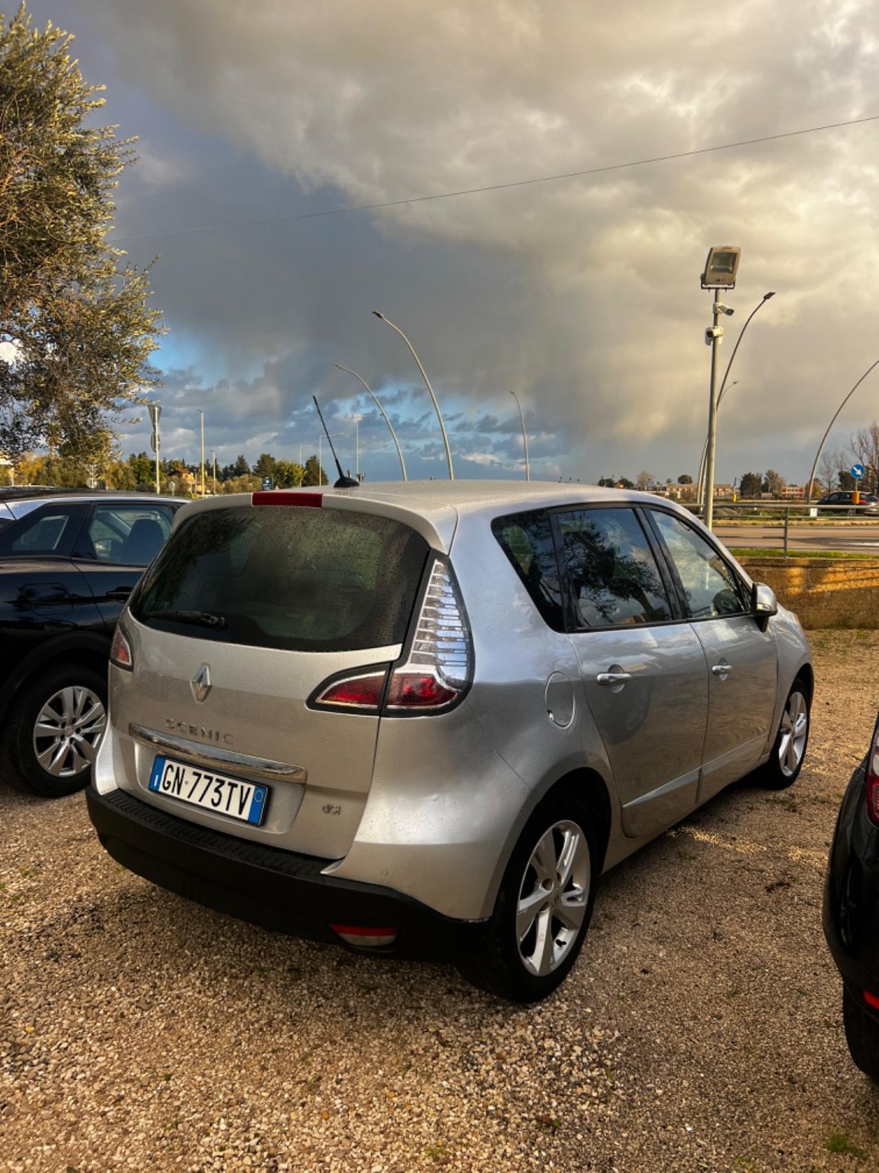 Renault Scenic Scénic 1.5 dCi 110CV Wave km ufficiali!!
