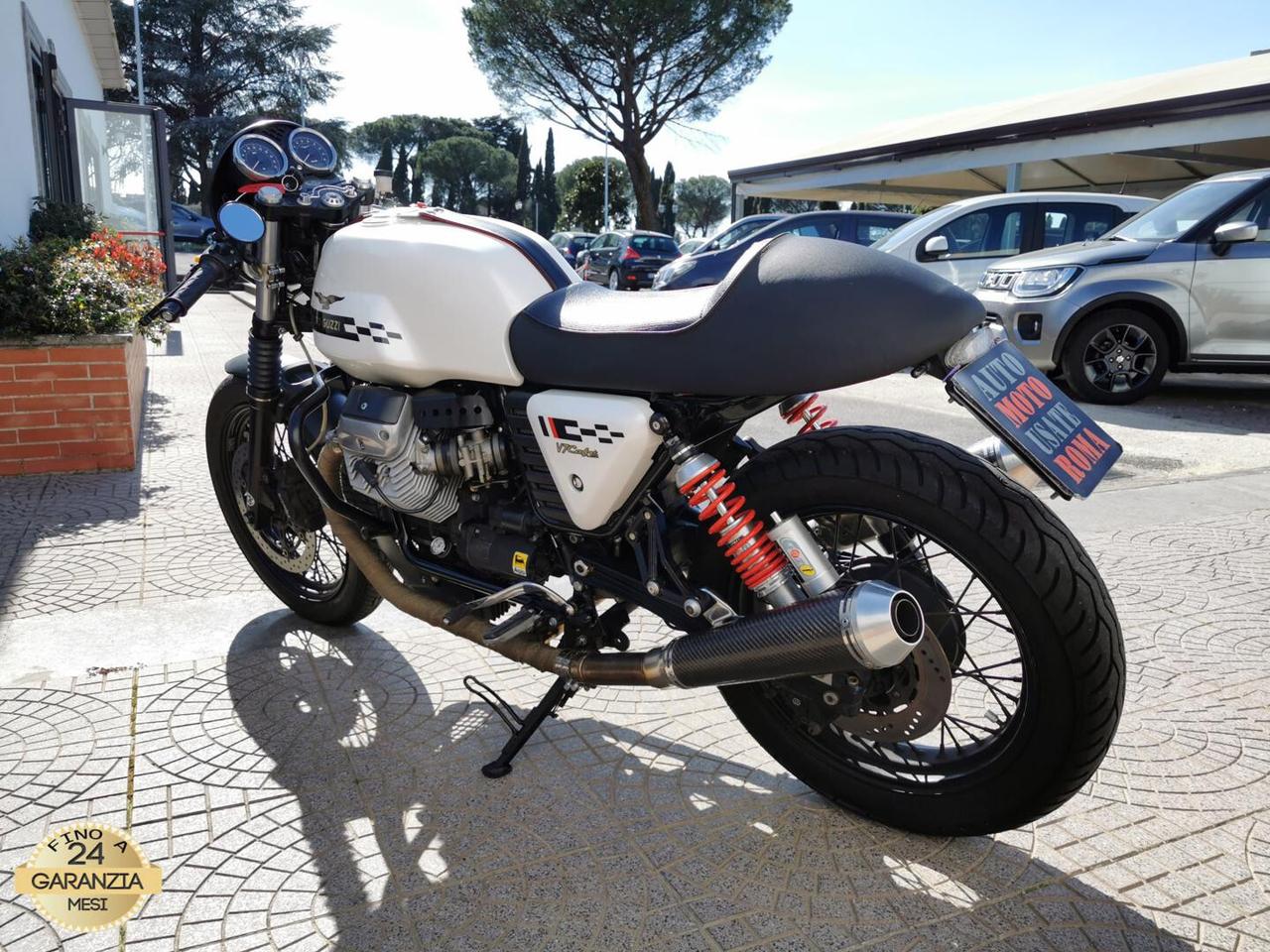 Moto Guzzi V7 CAFè CLASSIC - 2012 - RATE AUTO MOTO SCOOTE