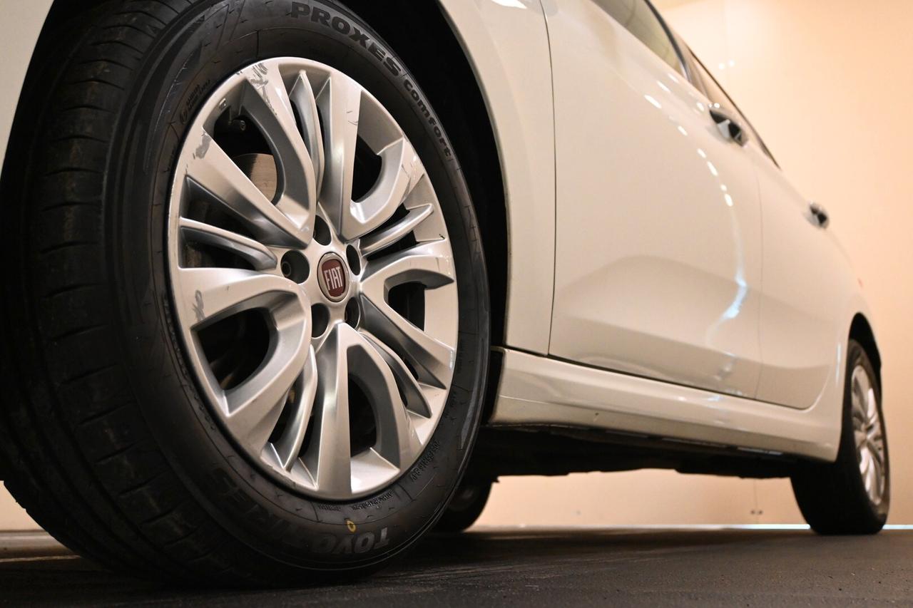 FIAT Tipo (2015-->) Tipo 1.4 4 porte Opening Ed...