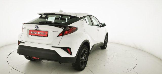 TOYOTA C-HR 1.8 Hybrid E-CVT Business