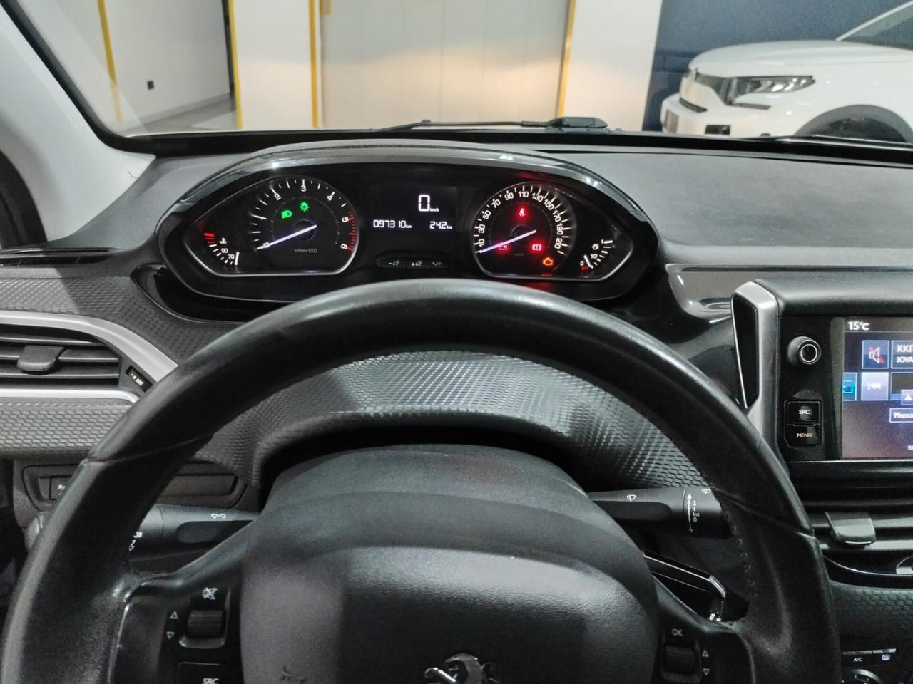 Peugeot 2008 BlueHDi 100 Active