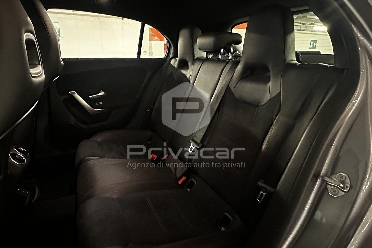 MERCEDES A 180 d Automatic Premium