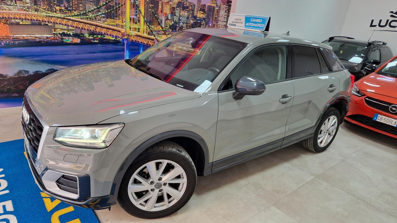 Audi Q2 2.0 TDI quattro S tronic Design