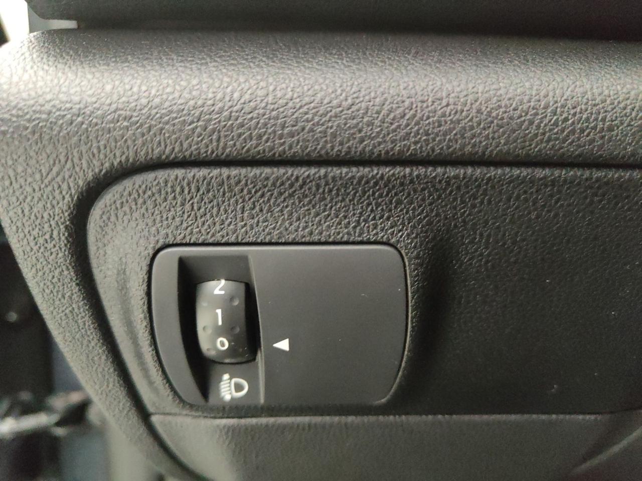 RENAULT Megane IV 2016 Sporter 1.5 BLUE DCI 115CV BUSINESS EDC