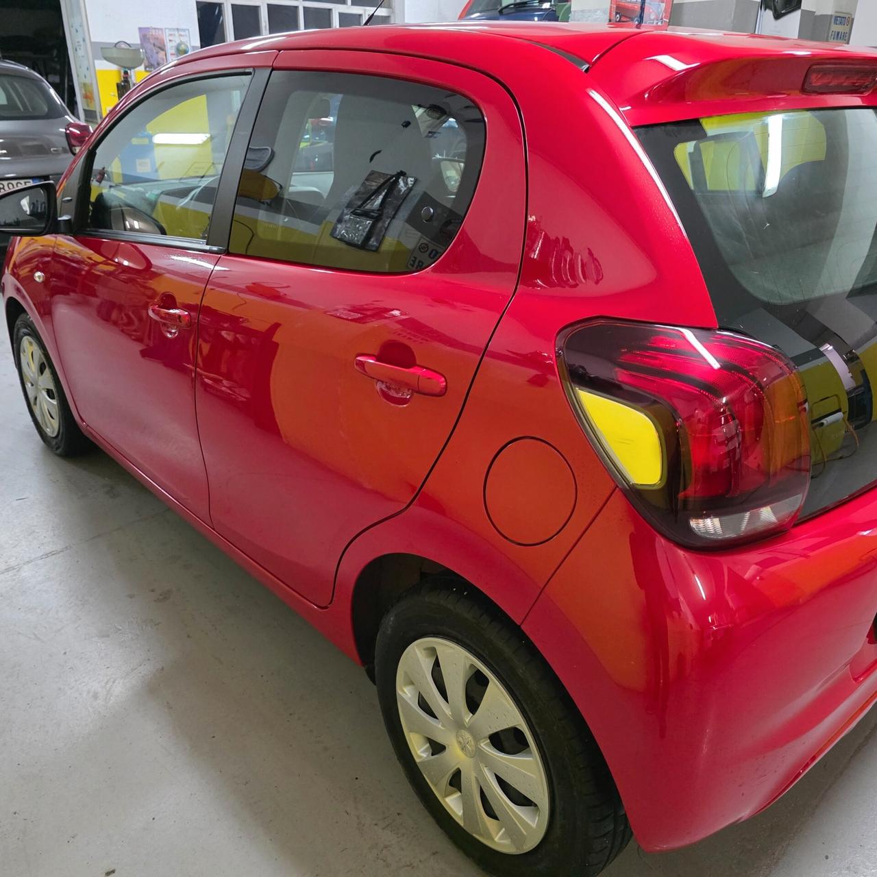 108 VTi 72 S&S 5 porte Allure AZIENDALE PERFETTA