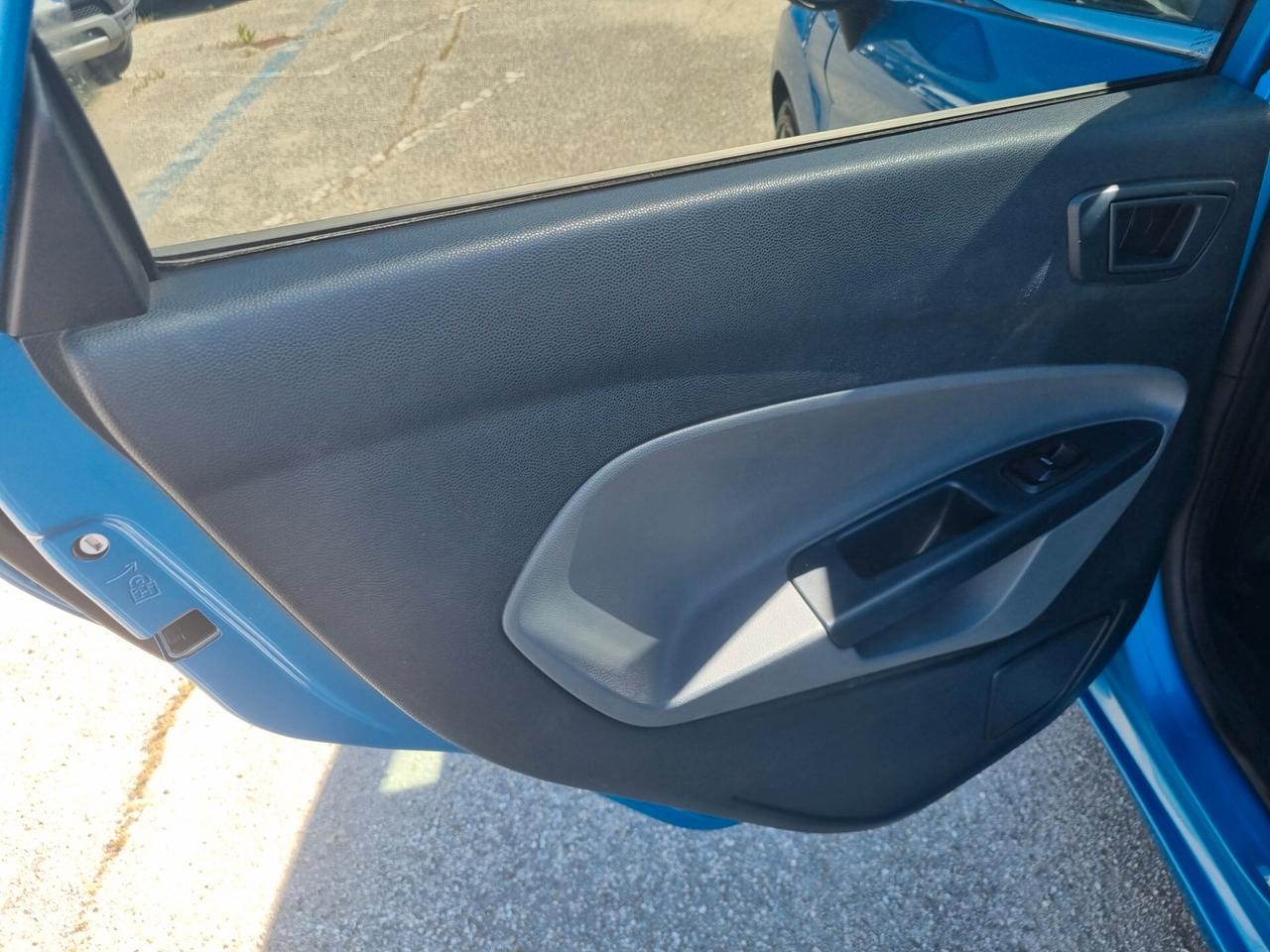 Ford Fiesta 1.4 TDCi 68CV 5 porte Titanium