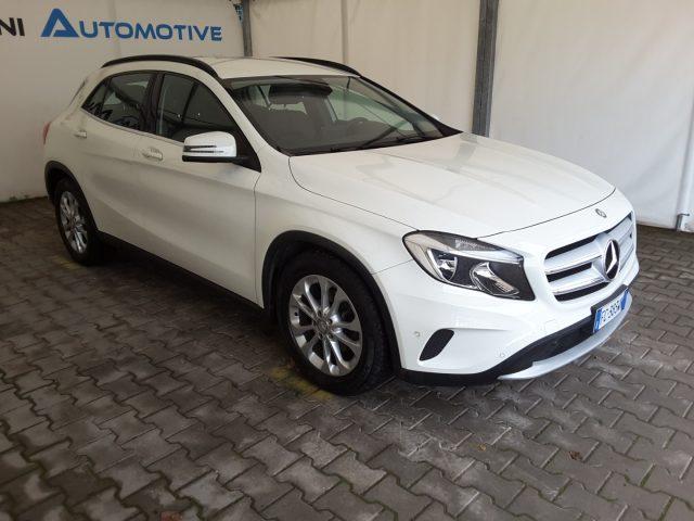 MERCEDES-BENZ GLA 200 d 136cv Executive