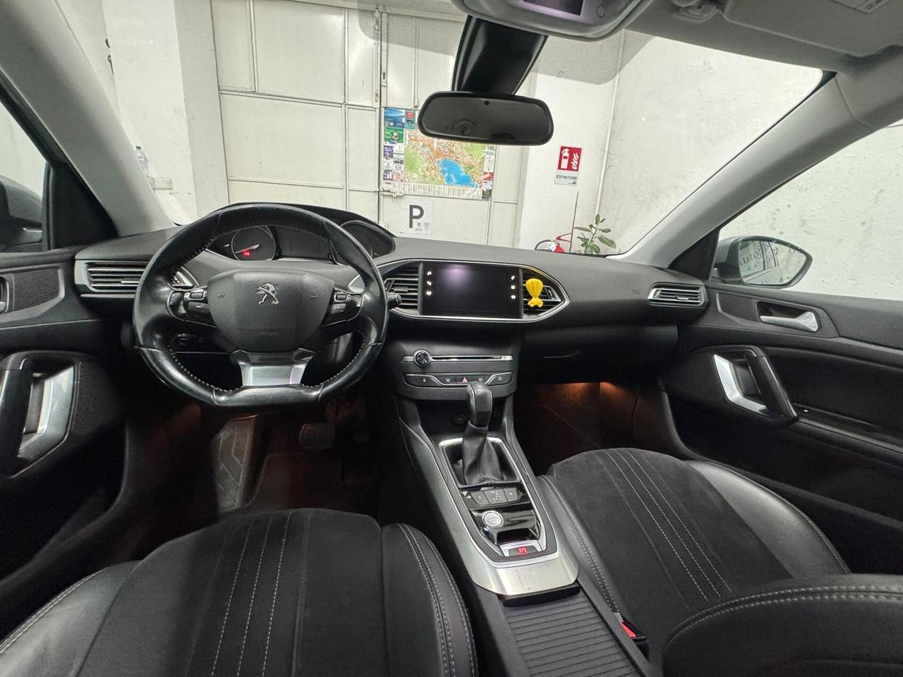 Peugeot 308 BlueHDi 120 S&S EAT6 SW GT Line